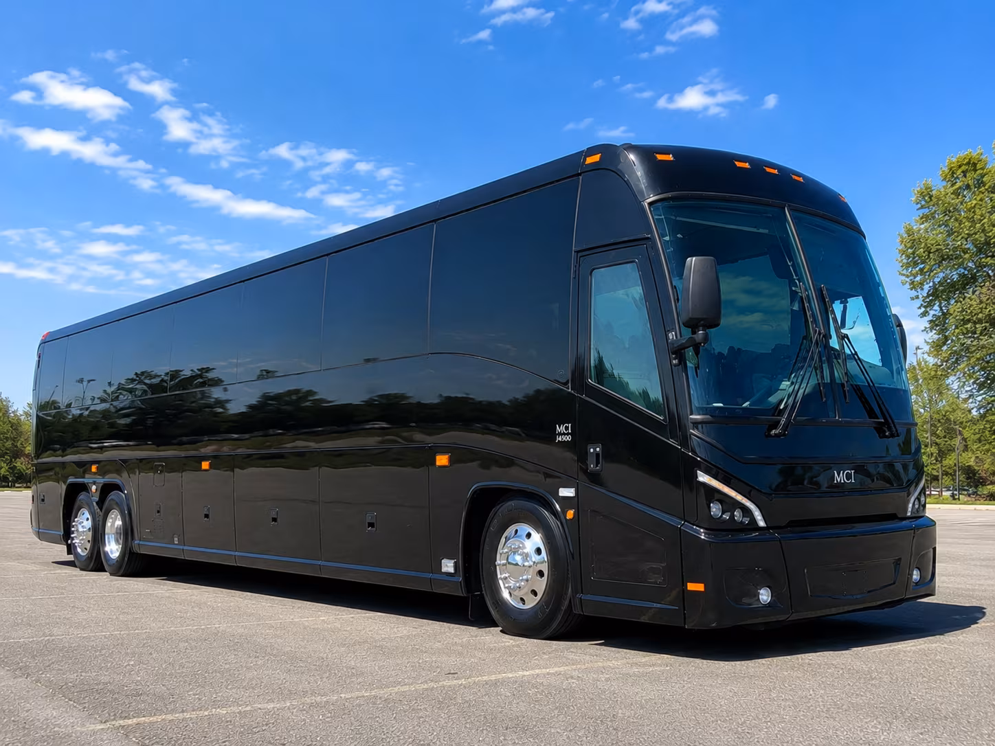 compare every bus type for your des moines wedding weekend