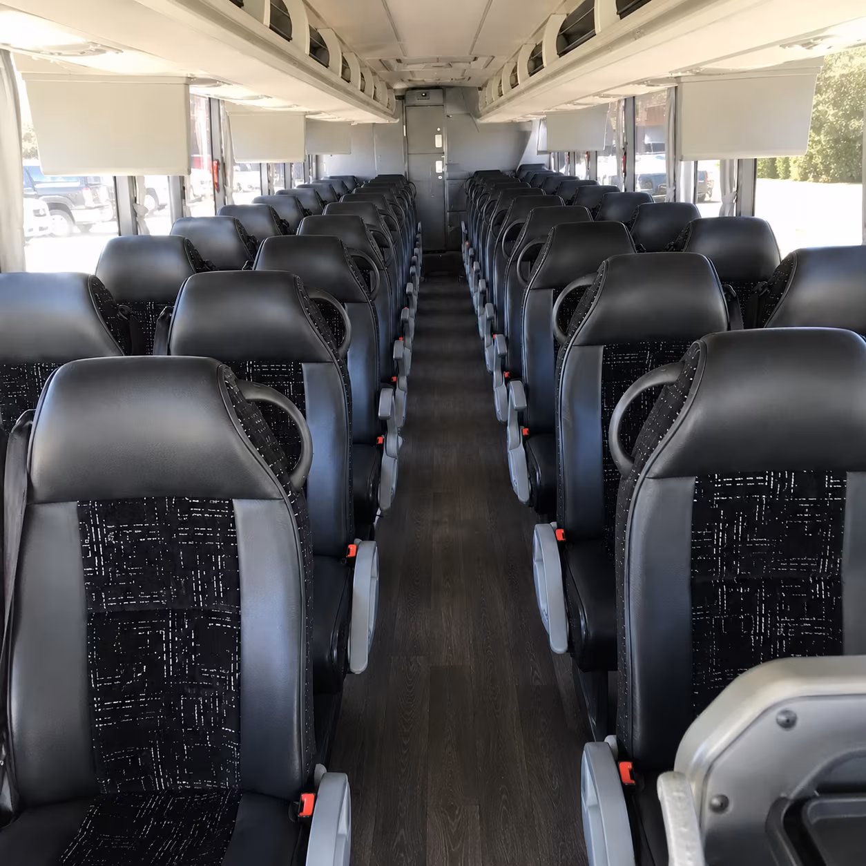 des moines concert transportation onboard seating