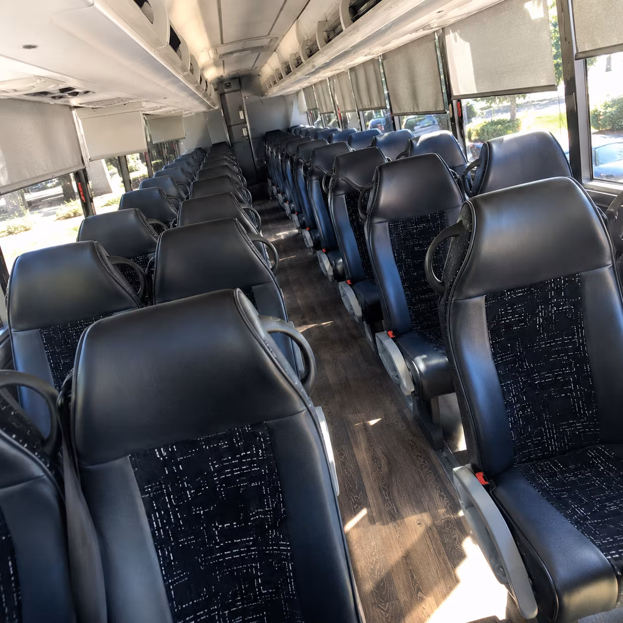 des moines field trip transportation