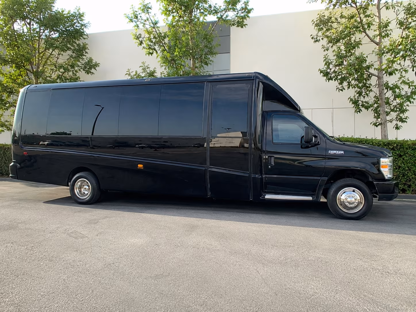 Des Moines Government & Military Transportation