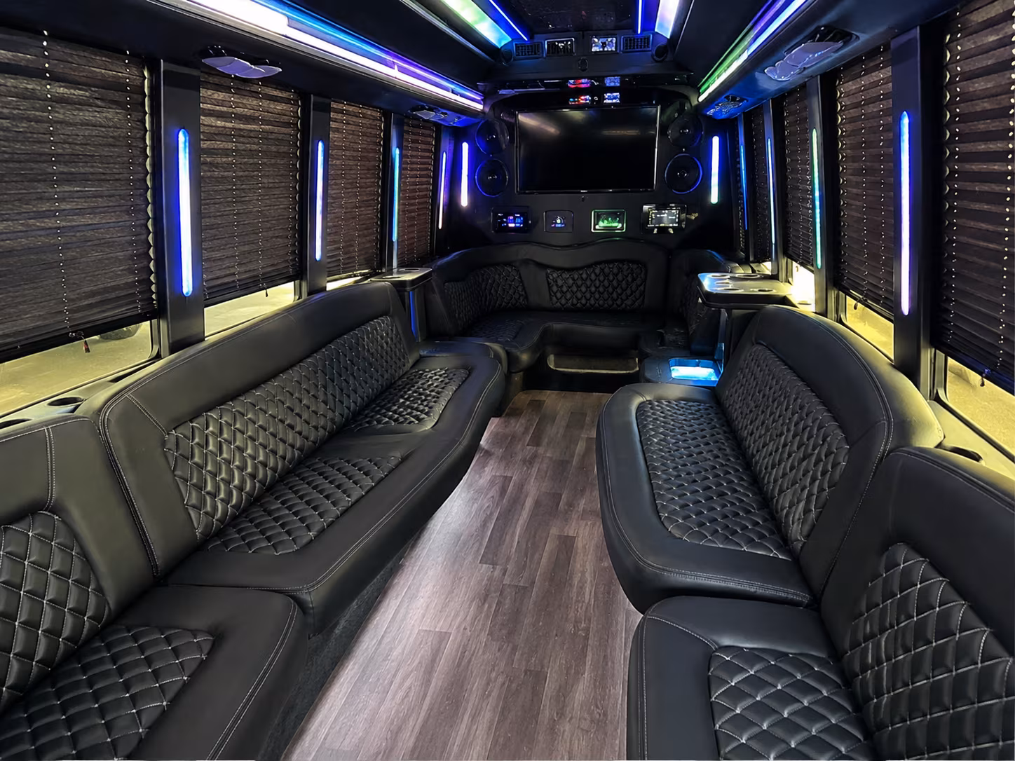 des moines party bus rental gallery