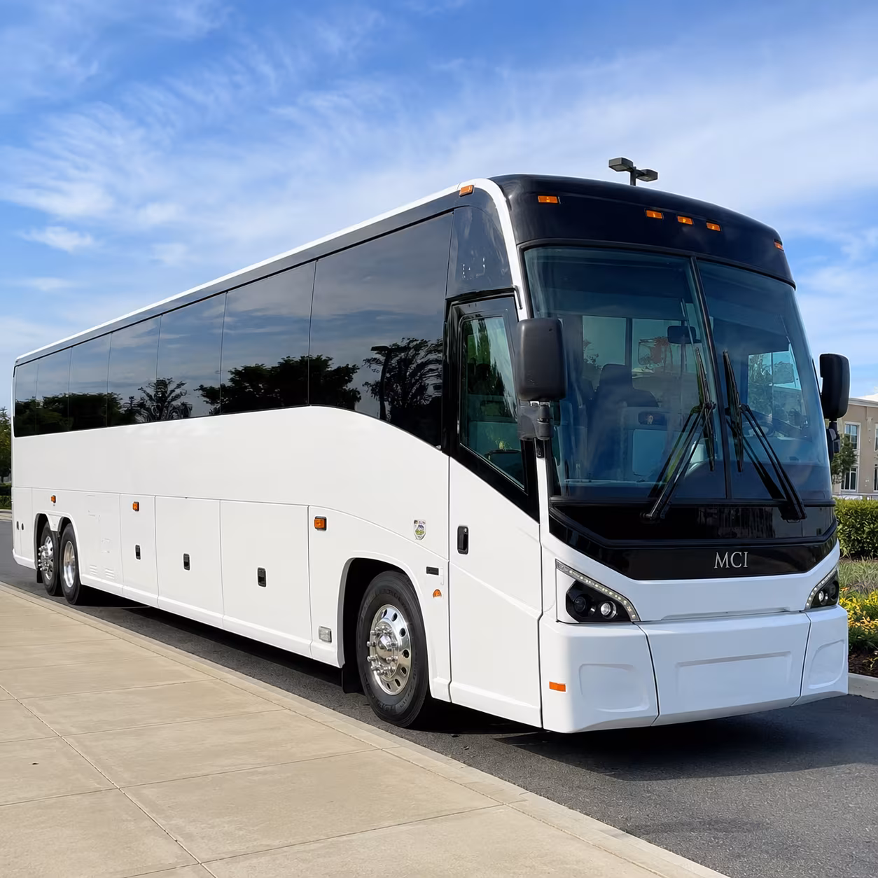 desmoinescoachbuscompany com can help you get to lauridsen amphitheater and downtown concert venues