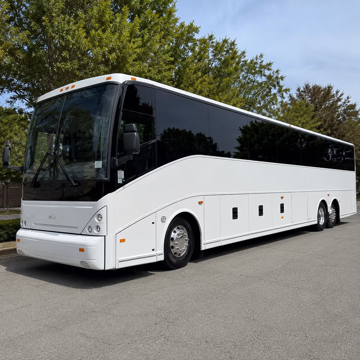 with desmoinescoachbuscompany com you get employee shuttle options for every des moines shift and schedule